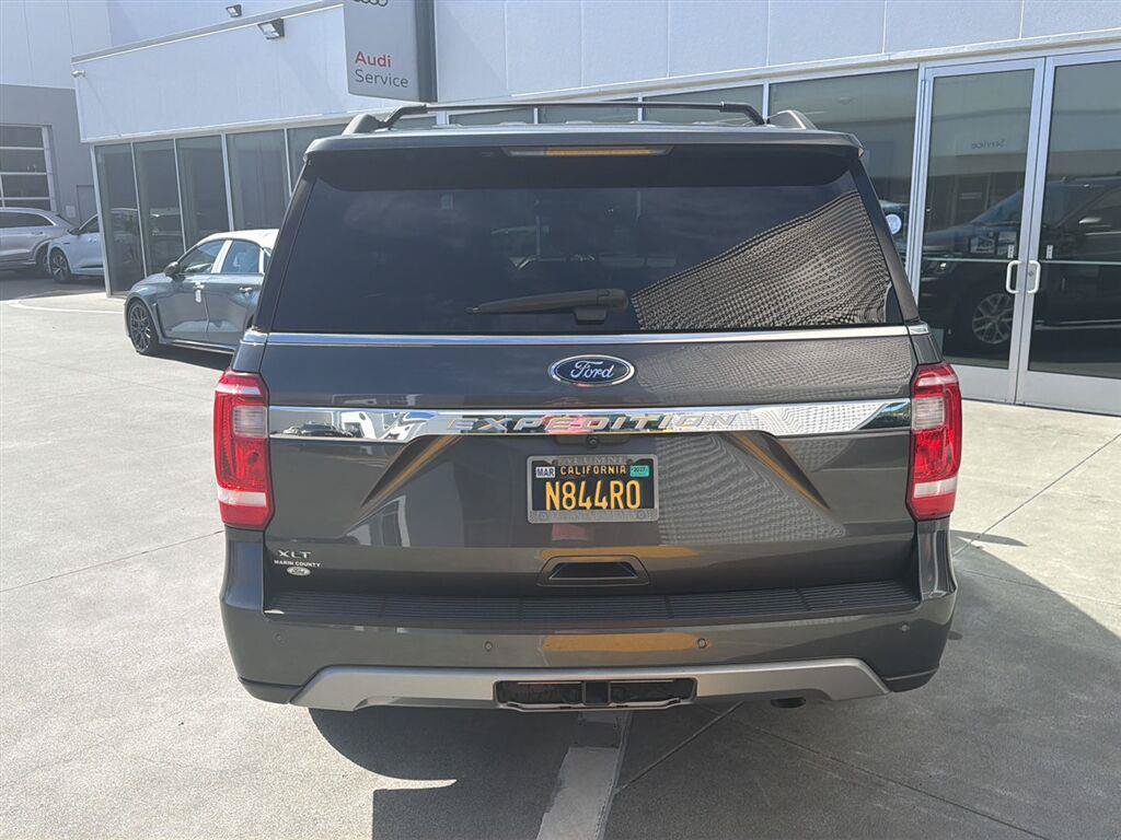 Used 2020 Ford Expedition XLT w/ Equipment Group 202A AWD/4WD image 7