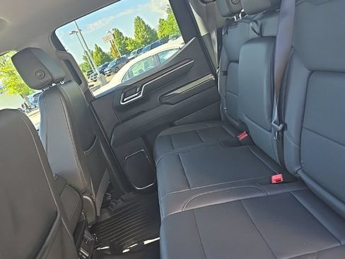 Used 2024 GMC Sierra 1500 SLT AWD/4WD image 13
