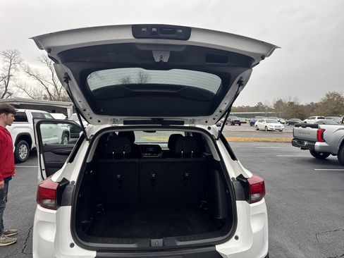 Used 2025 Chevrolet TrailBlazer LT image 26