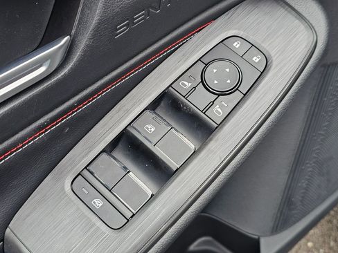 New 2026 Nissan Sentra SL image 28