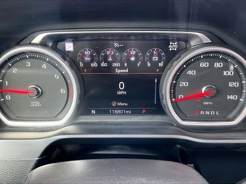 Used 2022 Chevrolet Silverado 1500 High Country image 14