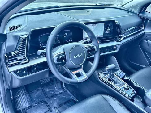 Certified 2025 Kia Sportage EX FWD image 13