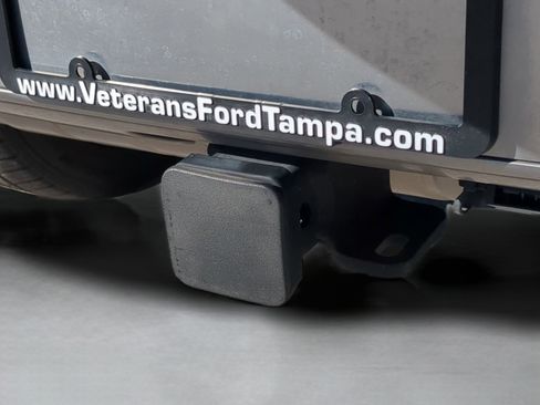 Used 2022 Land Rover Defender 110 SE image 40