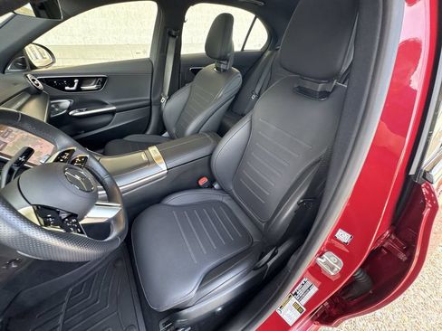 Used 2025 Mercedes-Benz C 300 4MATIC Sedan image 20