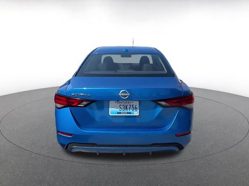 Used 2025 Nissan Sentra SV FWD image 12