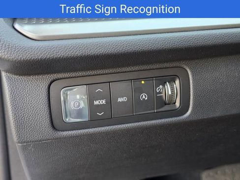 New 2026 Chevrolet Traverse LT w/ Sun and Wheel Package image 22