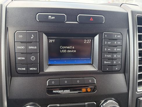 Used 2017 Ford F250 XLT image 26