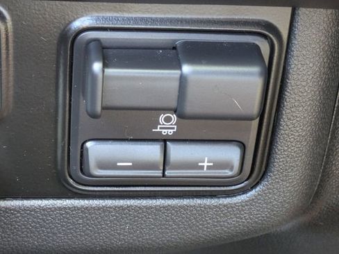 Used 2023 GMC Yukon AT4 w/ AT4 Premium Plus Package AWD/4WD image 34