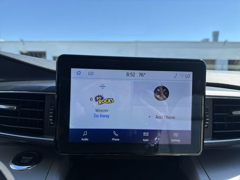 Used 2023 Ford Explorer XLT w/ Equipment Group 202A AWD/4WD image 25