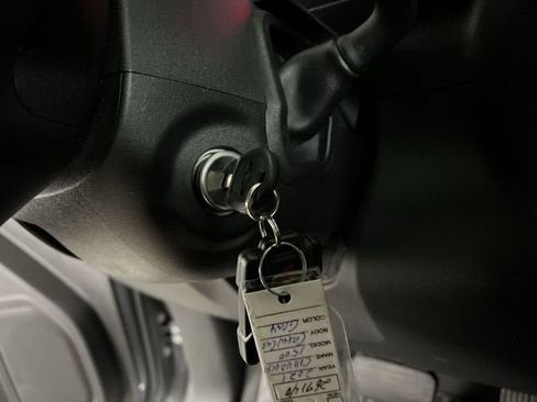 Certified 2021 Chevrolet Silverado 1500 Custom image 16