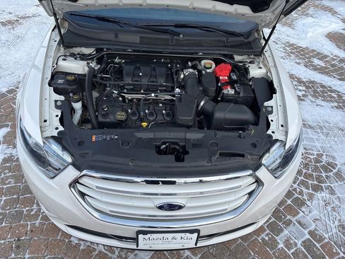 Used 2016 Ford Taurus Limited image 45