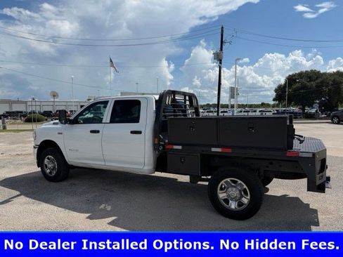 Used 2022 RAM 2500 Tradesman w/ Chrome Appearance Group AWD/4WD image 5
