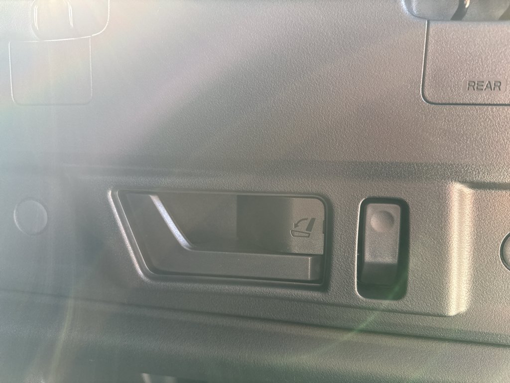 New 2026 Subaru Outback Limited AWD/4WD image 43