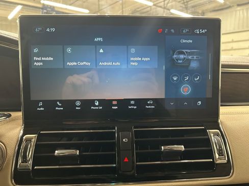 Used 2022 Lincoln Navigator Reserve image 15