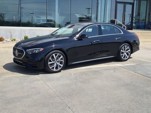 Certified 2025 Mercedes-Benz E 350 4MATIC Sedan image 1