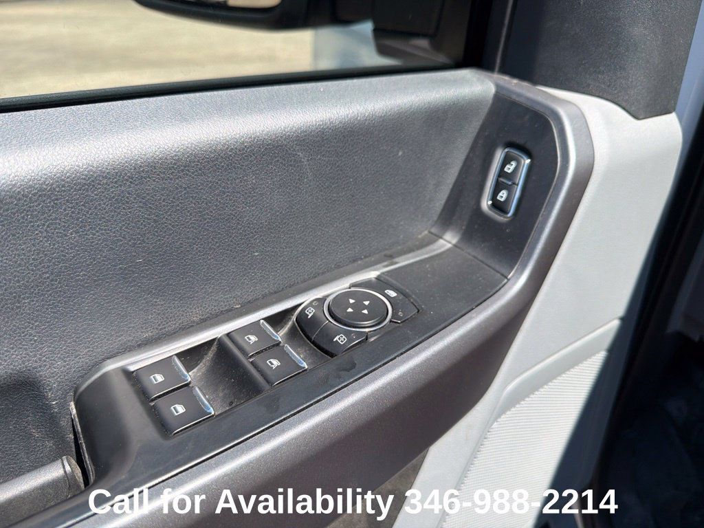 Used 2025 Ford F250 XLT AWD/4WD image 13