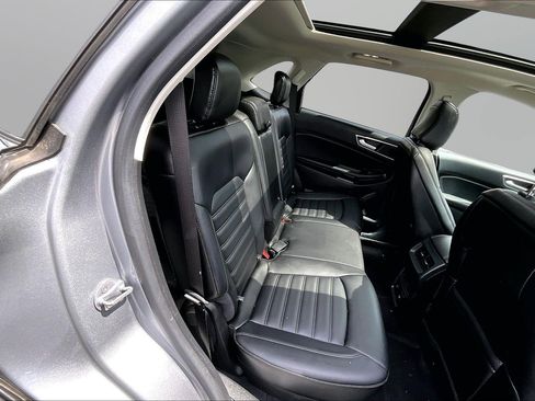 Used 2024 Ford Edge SEL w/ Convenience Package AWD/4WD image 17