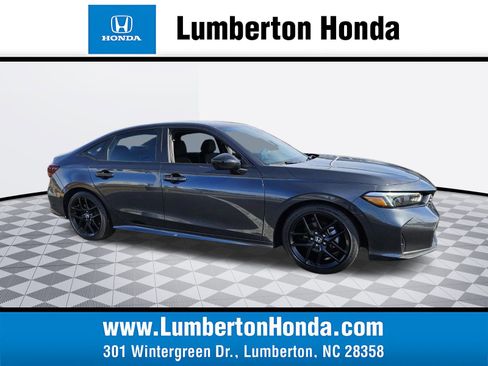 Used 2025 Honda Civic Sport image 1