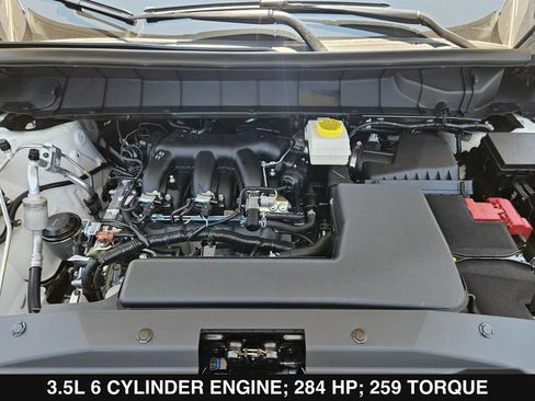 New 2026 Nissan Pathfinder SL FWD image 32