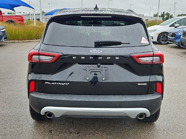 Certified 2023 Ford Escape Platinum AWD/4WD image 4