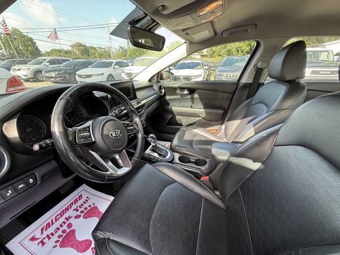 Used 2019 Kia Forte EX image 8