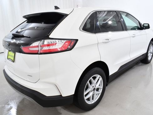 Used 2023 Ford Edge SEL w/ Convenience Package image 11