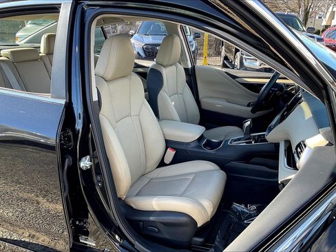 Certified 2022 Subaru Legacy Limited image 7