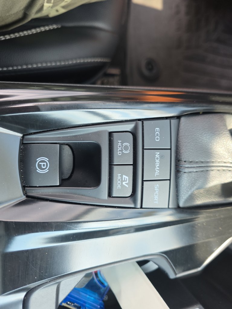 Used 2025 Toyota Camry SE FWD image 22