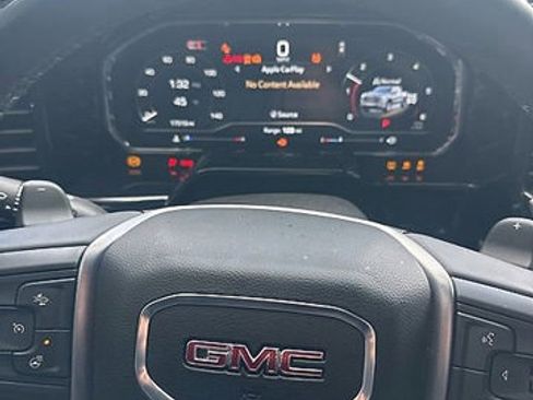 Used 2025 GMC Sierra 1500 Elevation image 20
