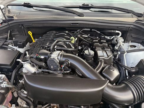 Used 2025 Dodge Durango GT w/ Blacktop Package AWD/4WD image 31