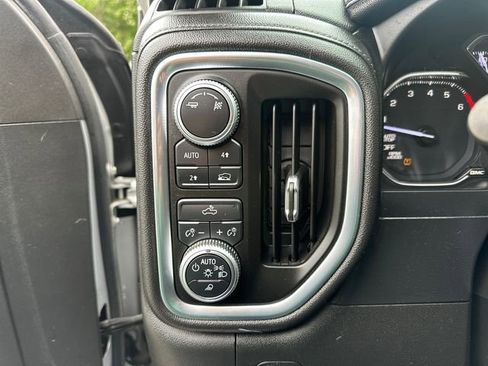 Used 2019 GMC Sierra 1500 SLE w/ SLE Value Package AWD/4WD image 29