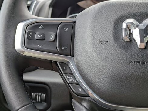 Used 2025 RAM 1500 Big Horn AWD/4WD image 26
