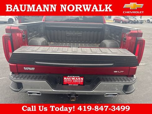 Used 2023 GMC Sierra 1500 SLT w/ SLT Premium Package AWD/4WD image 43