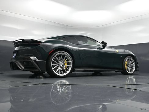 Used 2021 Ferrari Roma RWD image 26