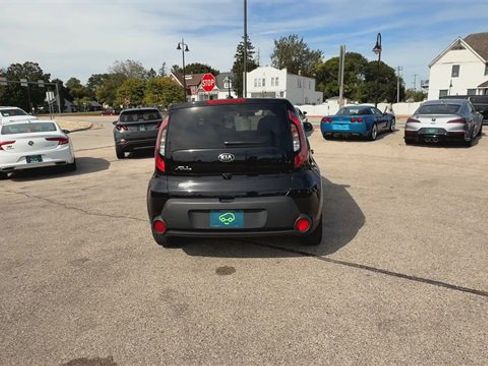Used 2015 Kia Soul image 7