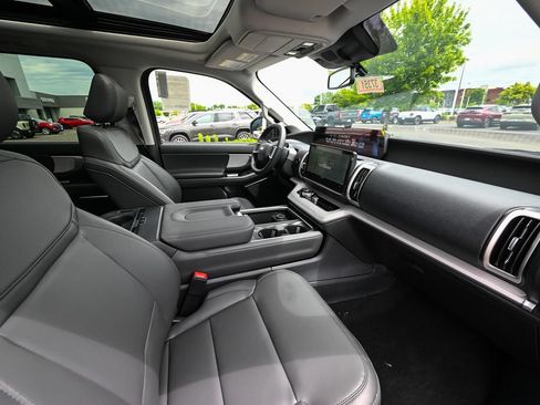 New 2026 Ford Expedition Max Active AWD/4WD image 23