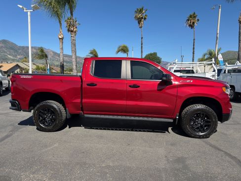 Used 2024 Chevrolet Silverado 1500 LT Trail Boss w/ Protection Package image 9