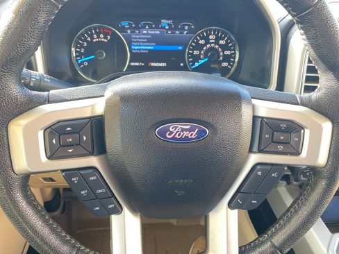 Used 2016 Ford F150 Lariat w/ Equipment Group 502A Luxury image 8