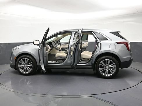 Used 2026 Cadillac XT5 Premium Luxury w/ Driver Assist Package AWD/4WD image 34