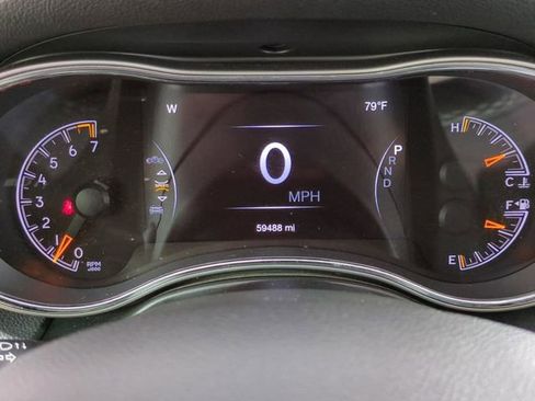 Used 2019 Jeep Grand Cherokee Limited AWD/4WD image 23