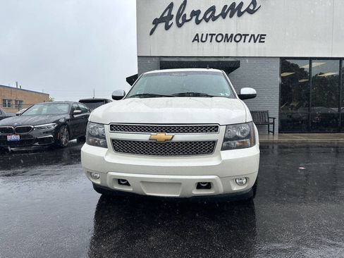 Used 2012 Chevrolet Suburban LTZ AWD/4WD image 3