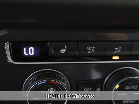 Used 2021 Volkswagen Tiguan SE AWD/4WD image 6