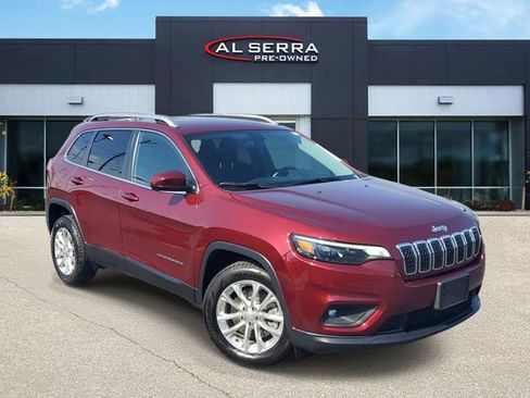 Used 2019 Jeep Cherokee Latitude w/ Cold Weather Group image 1