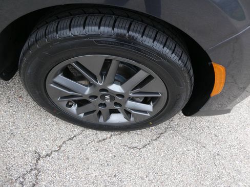Used 2021 Kia Soul S FWD image 28
