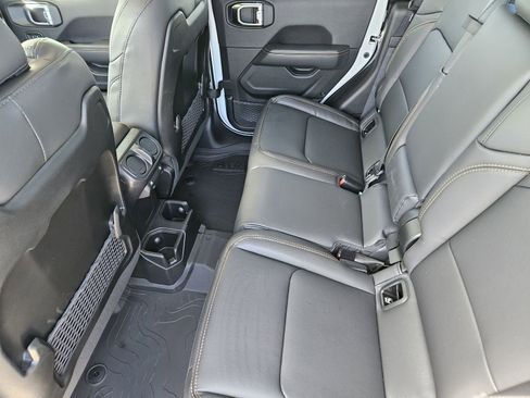 New 2026 Jeep Gladiator Sport AWD/4WD image 27