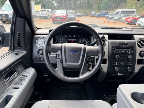 Used 2011 Ford F150 XLT w/ XLT Convenience Pkg AWD/4WD image 10