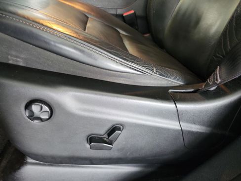 Used 2015 Dodge Durango Limited w/ Nav & Power Liftgate Group RWD image 14