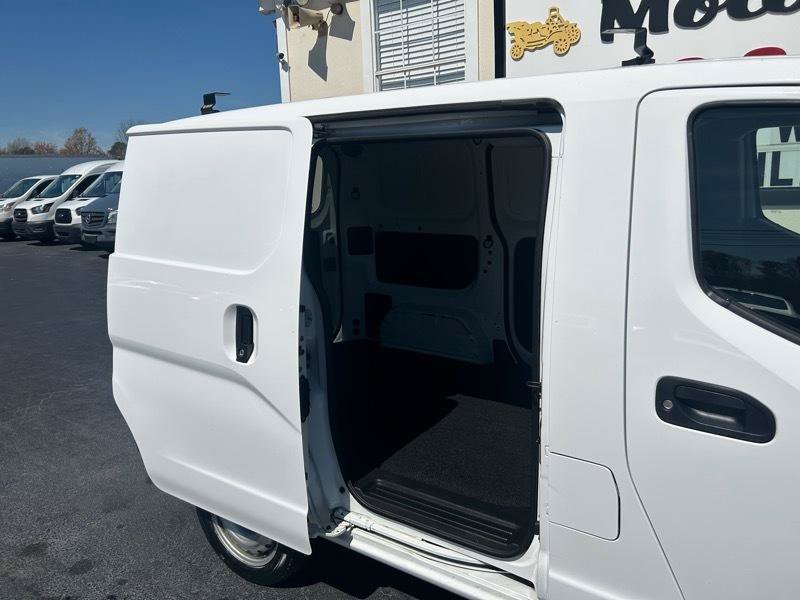 Used 2021 Nissan NV200 S w/ Back Door Glass Package FWD image 21