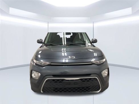 Used 2020 Kia Soul LX FWD image 3