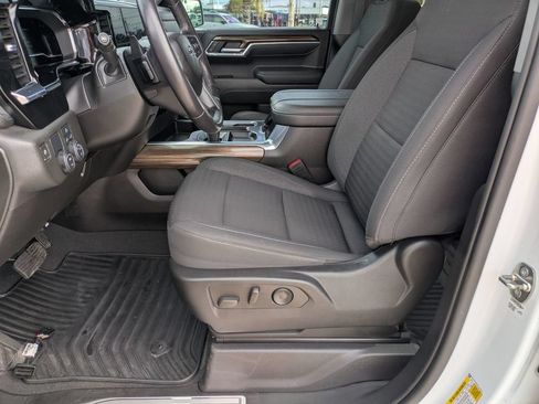 Used 2023 Chevrolet Silverado 1500 RST RWD image 14